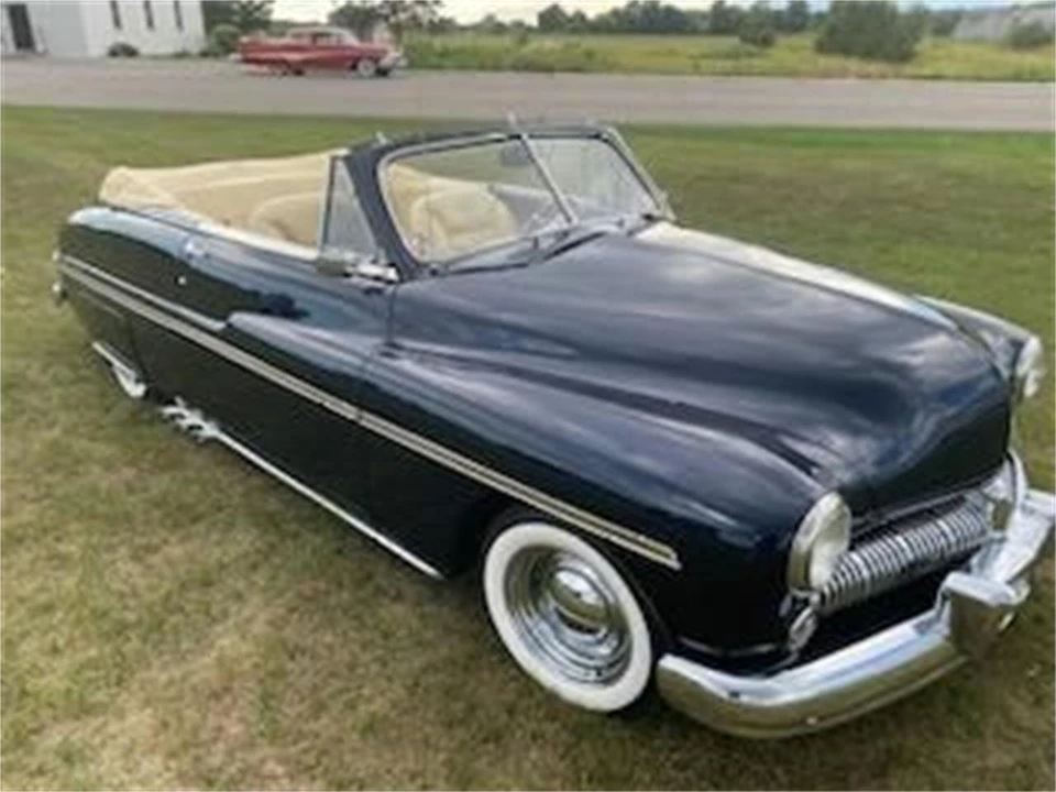 1949 Mercury Eight - Image 6 of 29
