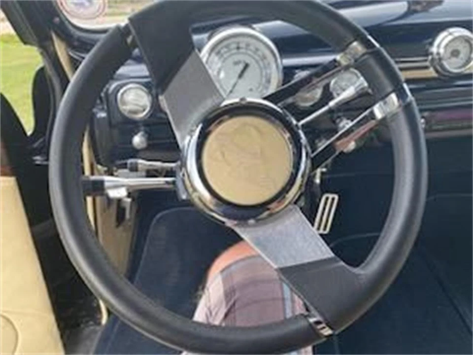 1949 Mercury Eight - Image 18 of 29