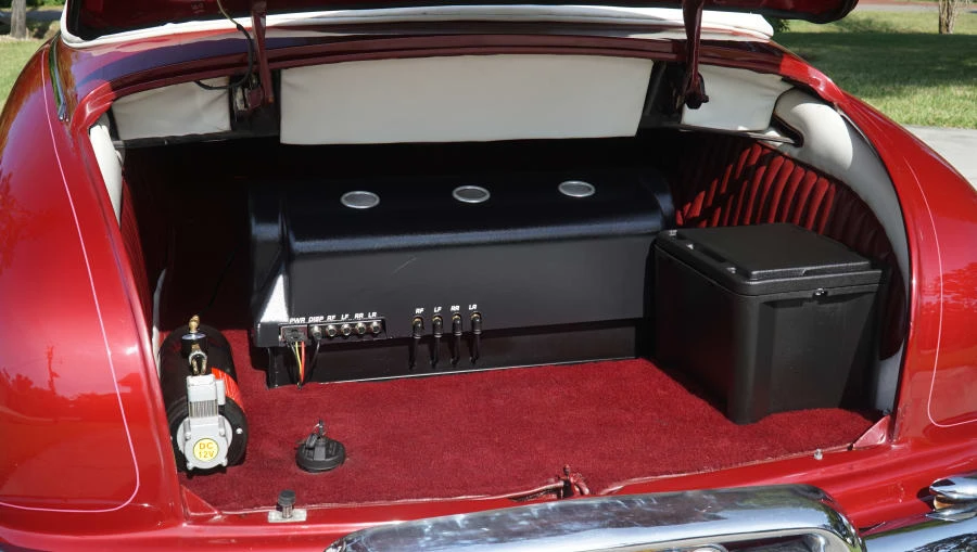 1949 Mercury Eight - Image 27 of 30