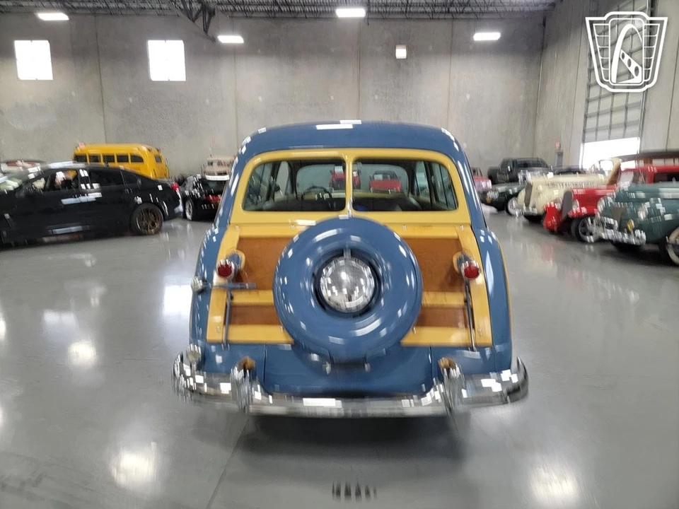 1949 Mercury Eight - Image 11 of 12