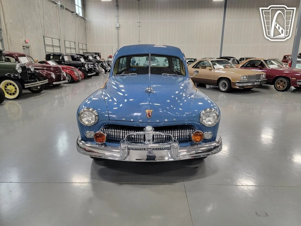 1949 Mercury Eight - Image 5 of 12