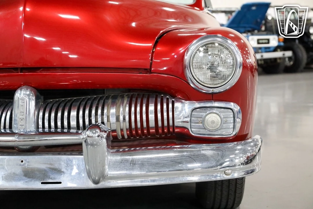 1949 Mercury Eight - Image 10 of 12
