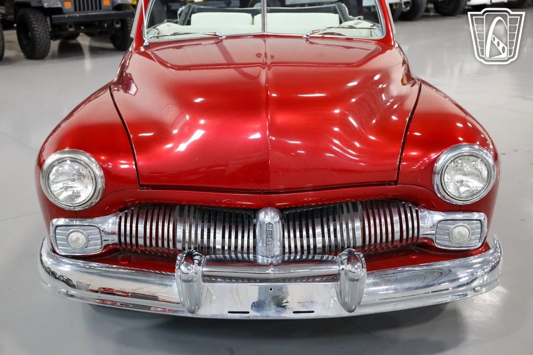 1949 Mercury Eight - Image 8 of 12
