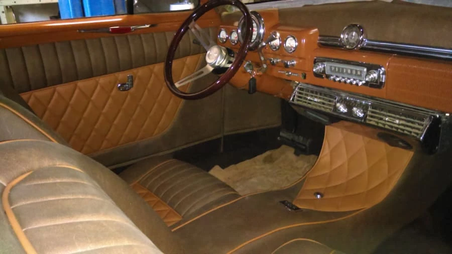 1949 Mercury Eight - Image 6 of 10