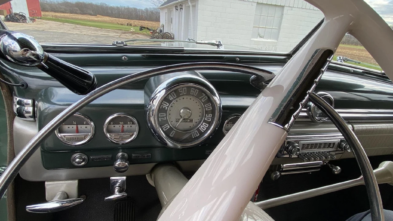 1949 Mercury Eight - Image 9 of 14