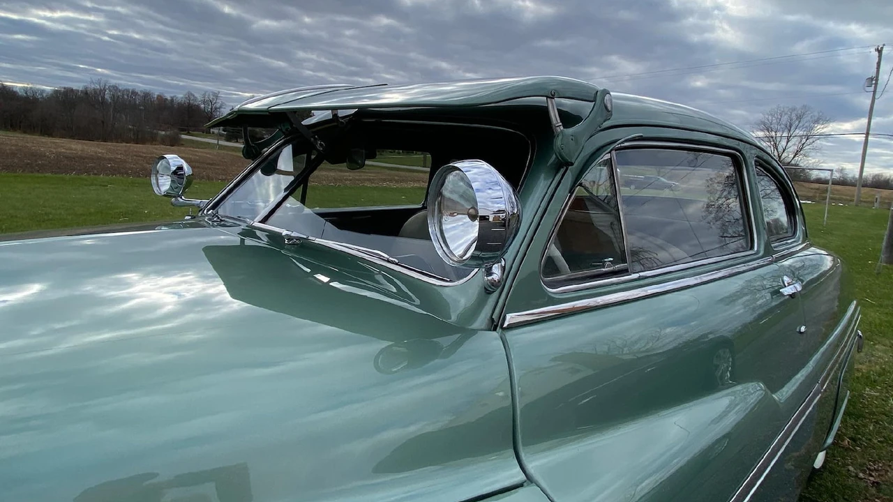 1949 Mercury Eight - Image 12 of 14