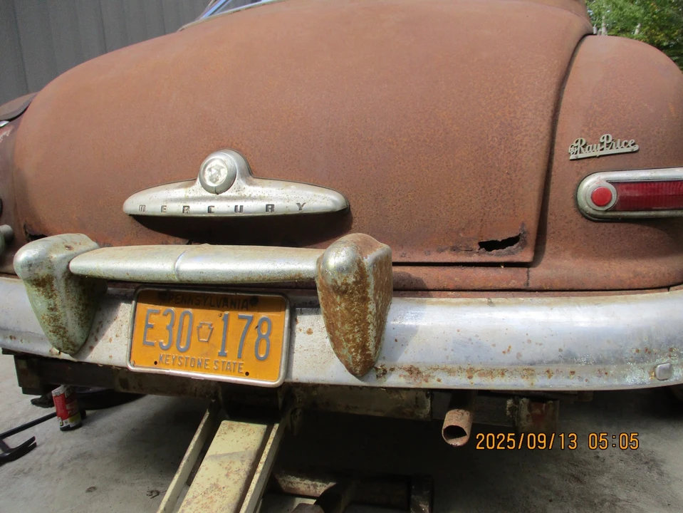 1949 Mercury Eight - Image 10 of 20