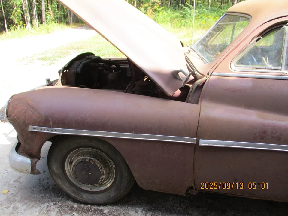 1949 Mercury Eight - Image 5 of 20