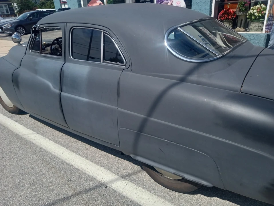 1949 Mercury Eight - Image 11 of 19