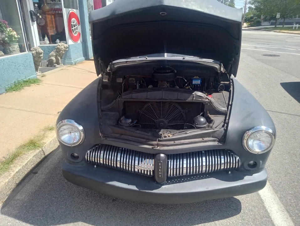 1949 Mercury Eight - Image 16 of 19