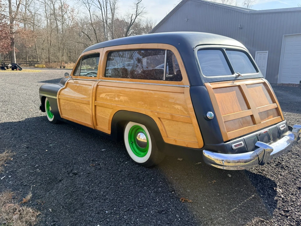 1949 Mercury Eight - Image 5 of 11