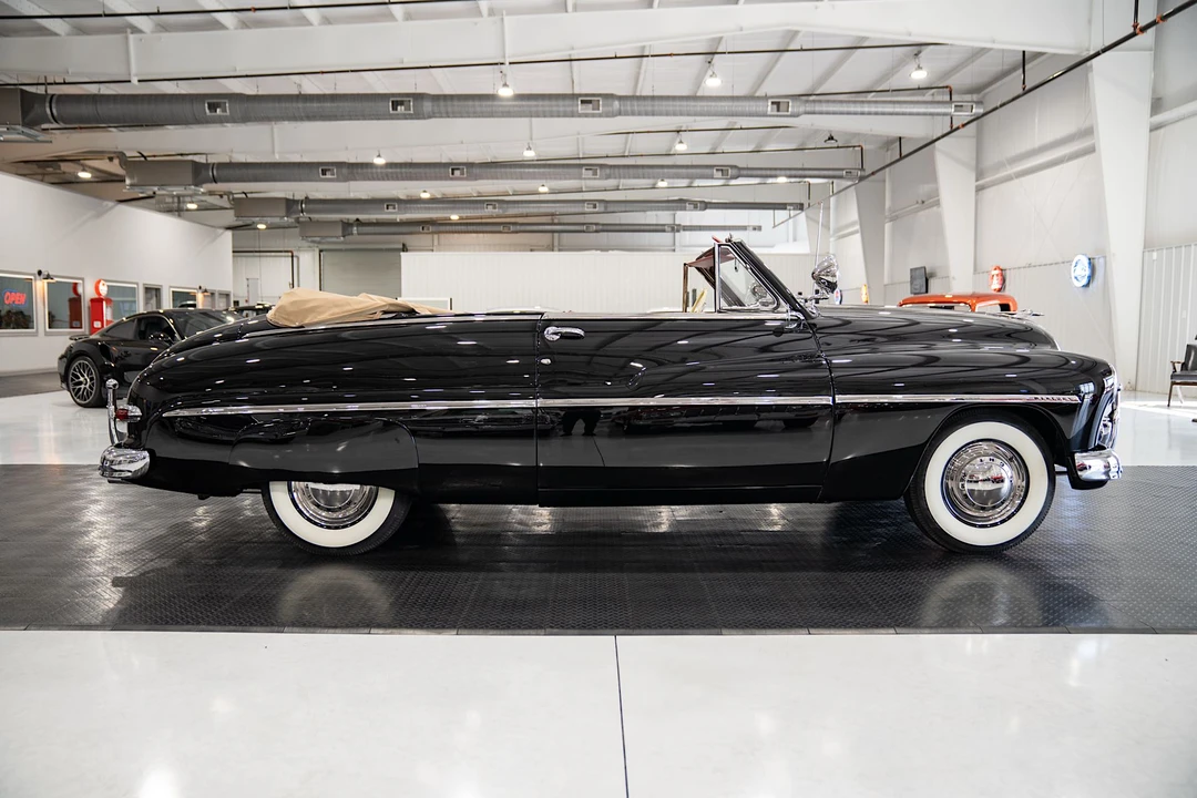 1949 Mercury Eight - Image 12 of 31