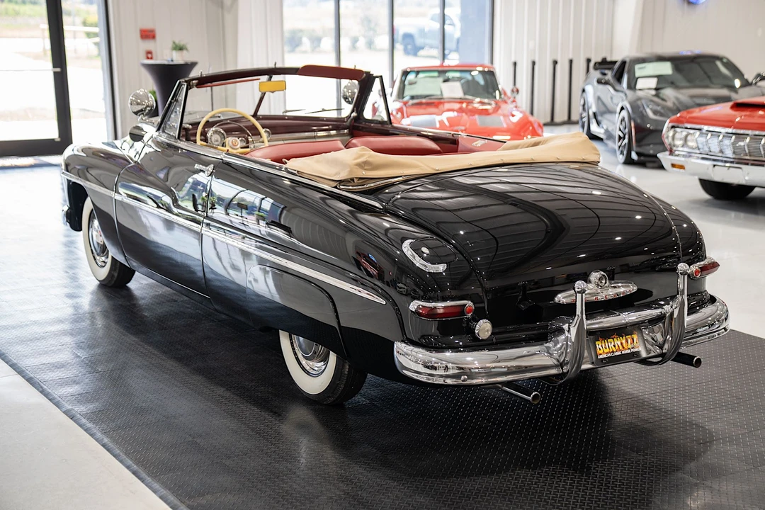 1949 Mercury Eight - Image 7 of 31