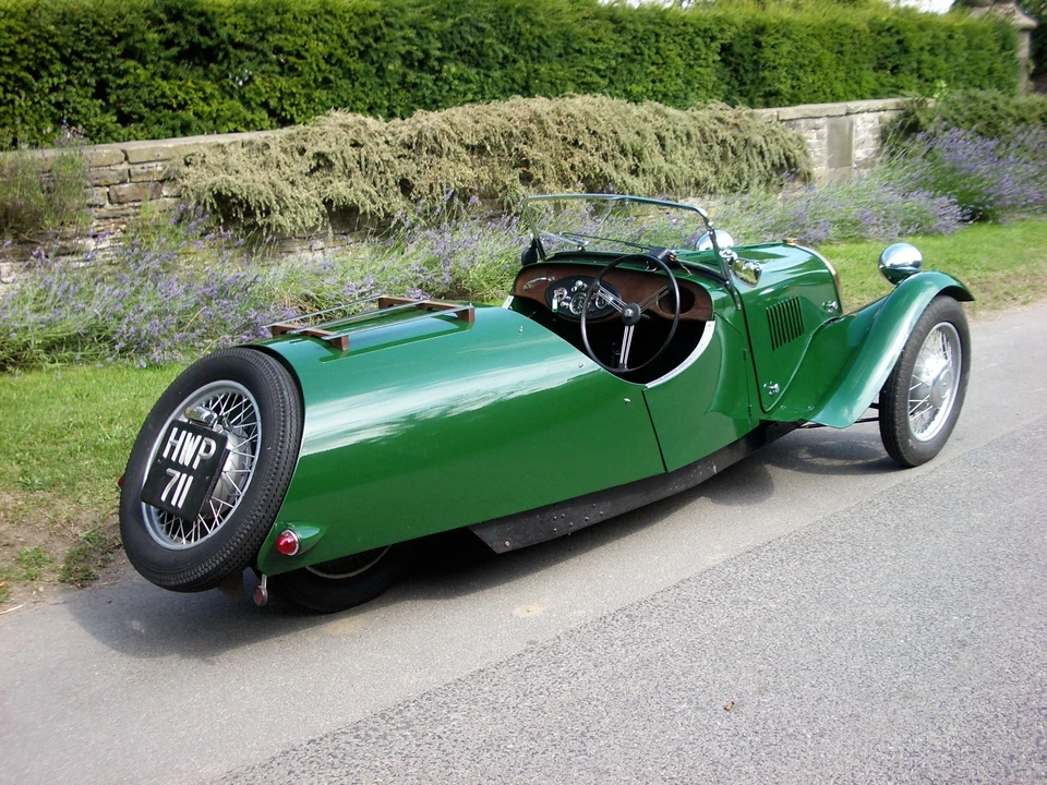 1949 Morgan 3-Wheeler - Image 2 of 2