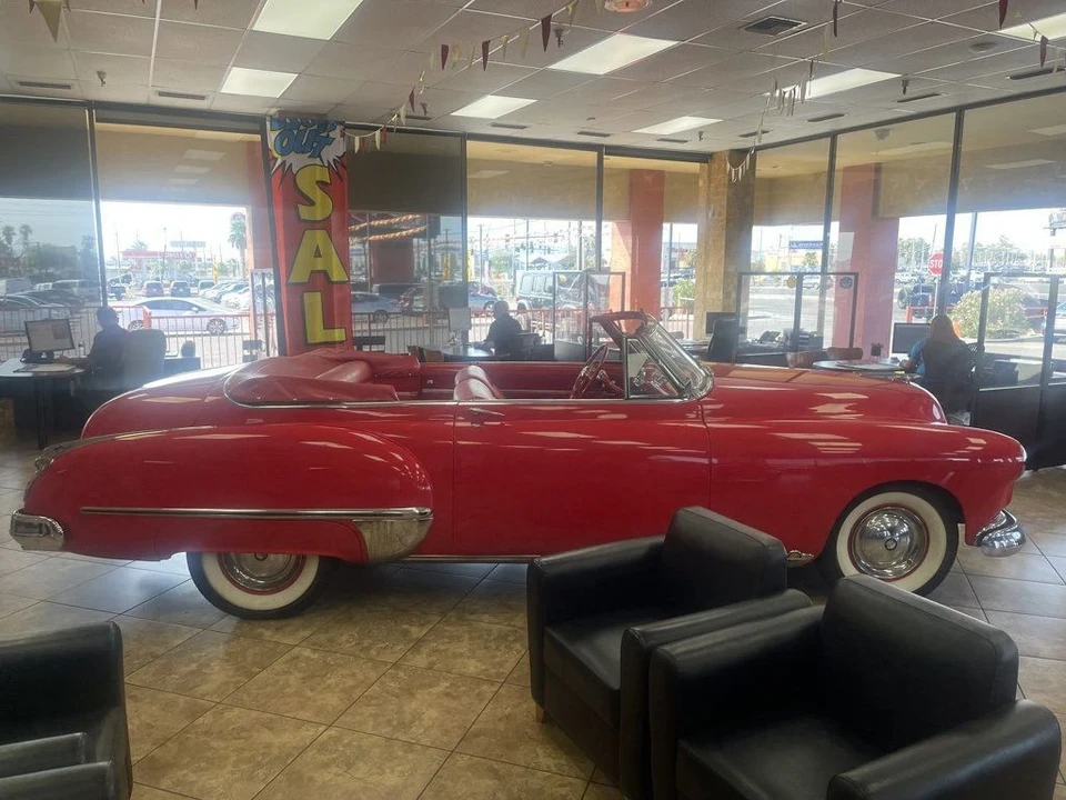 1949 Oldsmobile 98 - Image 3 of 12