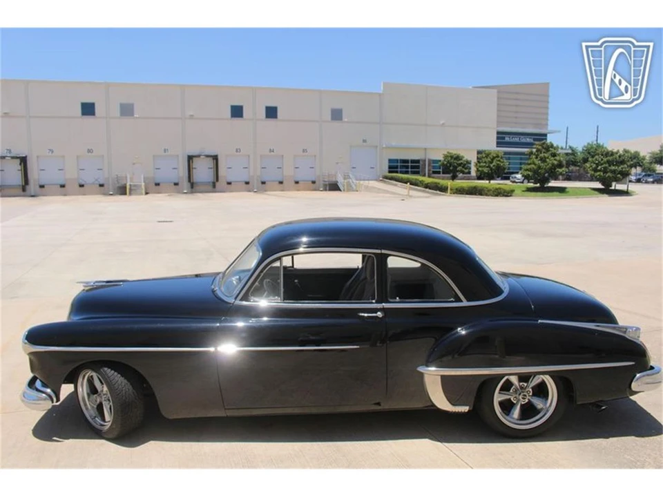 1949 Oldsmobile 88 - Image 3 of 31
