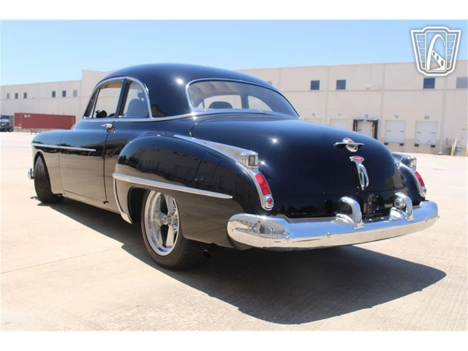 1949 Oldsmobile 88 - Image 8 of 31