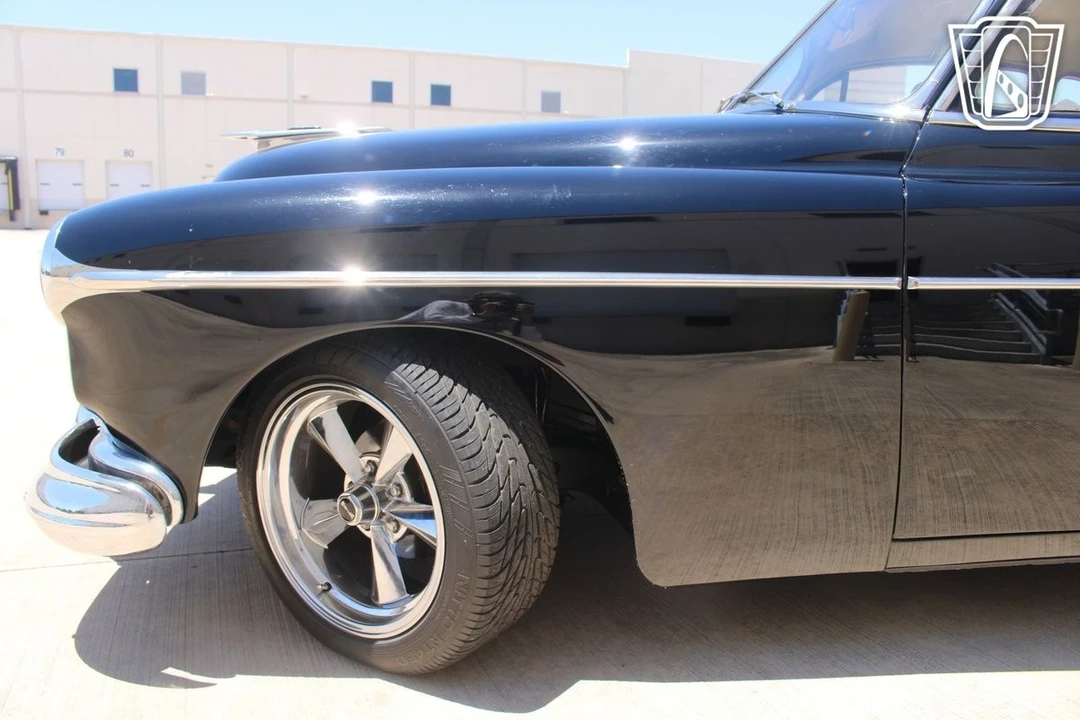 1949 Oldsmobile 88 - Image 29 of 31