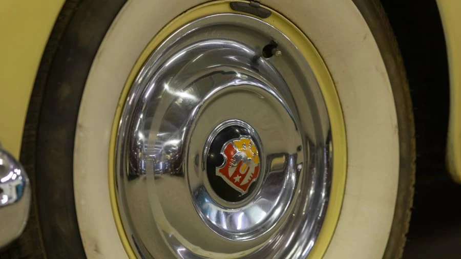1949 Oldsmobile 88 - Image 15 of 23