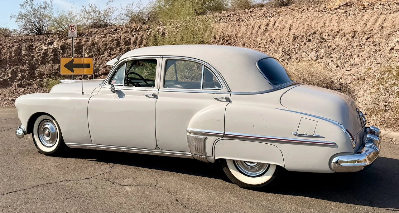 1949 Oldsmobile 88 - Image 18 of 31