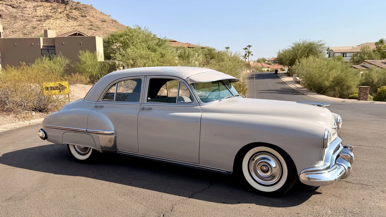 1949 Oldsmobile 88 - Image 9 of 31