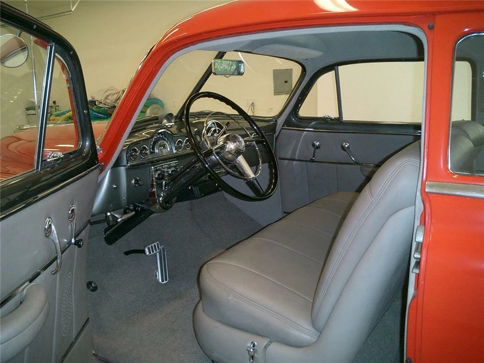 1949 Pontiac Chieftain - Image 4 of 4