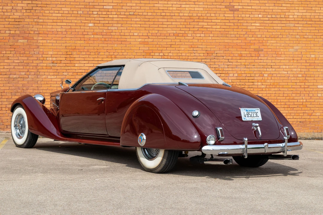 1949 Packard - Image 15 of 31