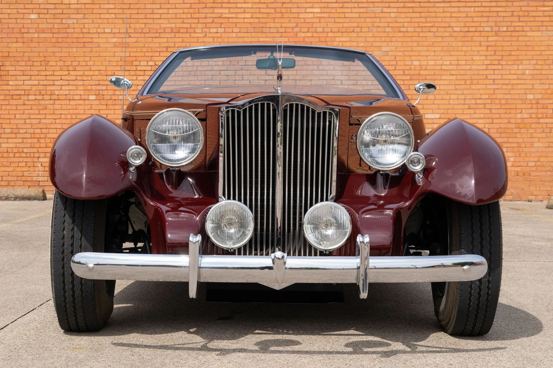 1949 Packard - Image 2 of 31