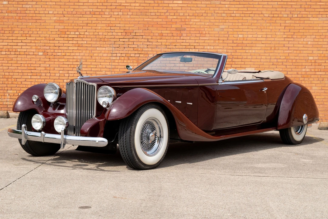 1949 Packard - Image 5 of 31