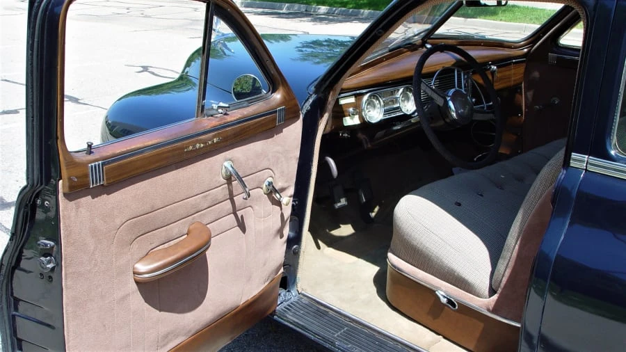 1949 Packard Eight - Image 5 of 10