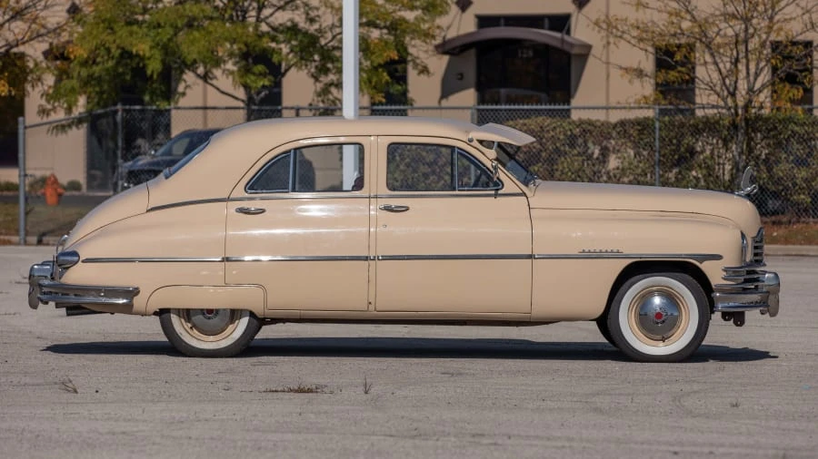 1949 Packard Eight - Image 8 of 24
