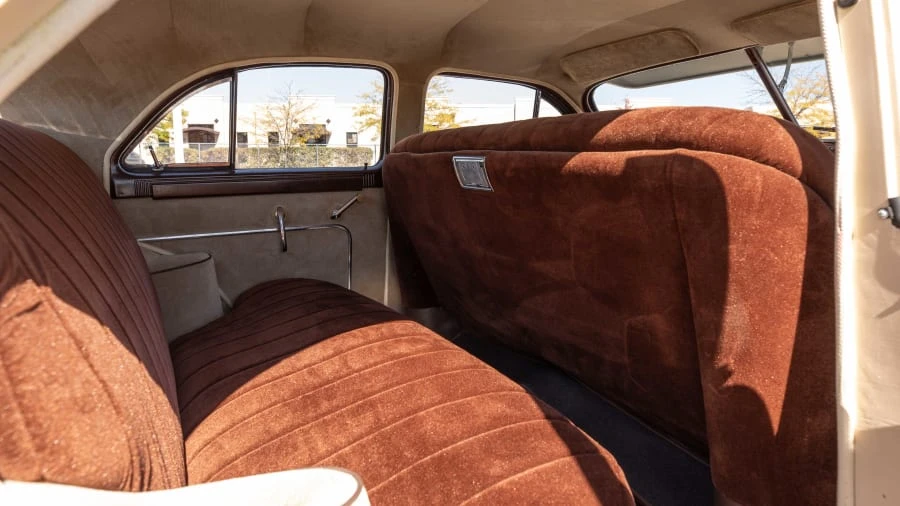 1949 Packard Eight - Image 16 of 24