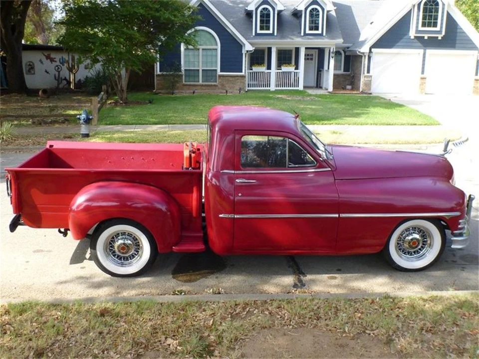 1949 Packard Eight - Image 2 of 12