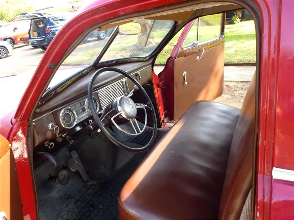 1949 Packard Eight - Image 11 of 12