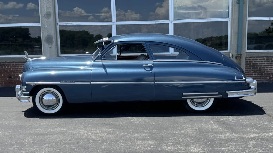 1949 Packard Eight - Image 2 of 9