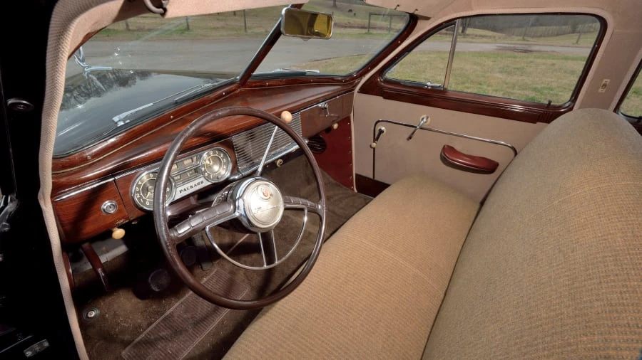 1949 Packard Eight - Image 4 of 12