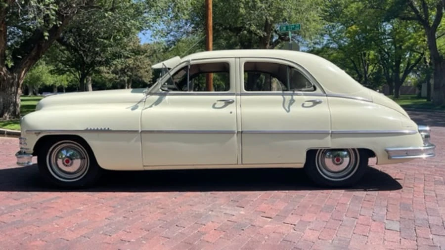 1949 Packard Eight - Image 2 of 14