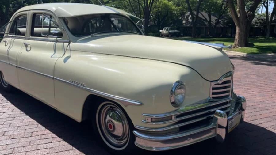 1949 Packard Eight - Image 6 of 14