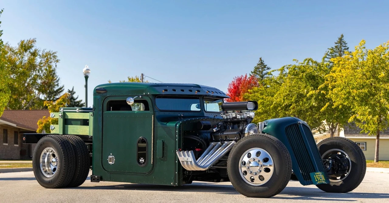 1949 Peterbilt - Image 6 of 21