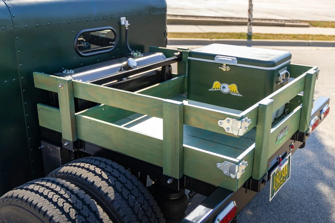 1949 Peterbilt - Image 11 of 21