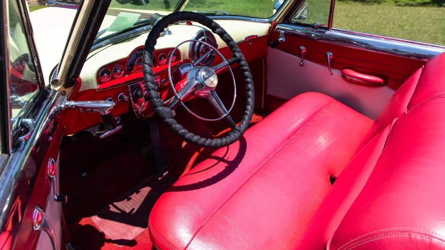1949 Pontiac Chieftain - Image 4 of 12