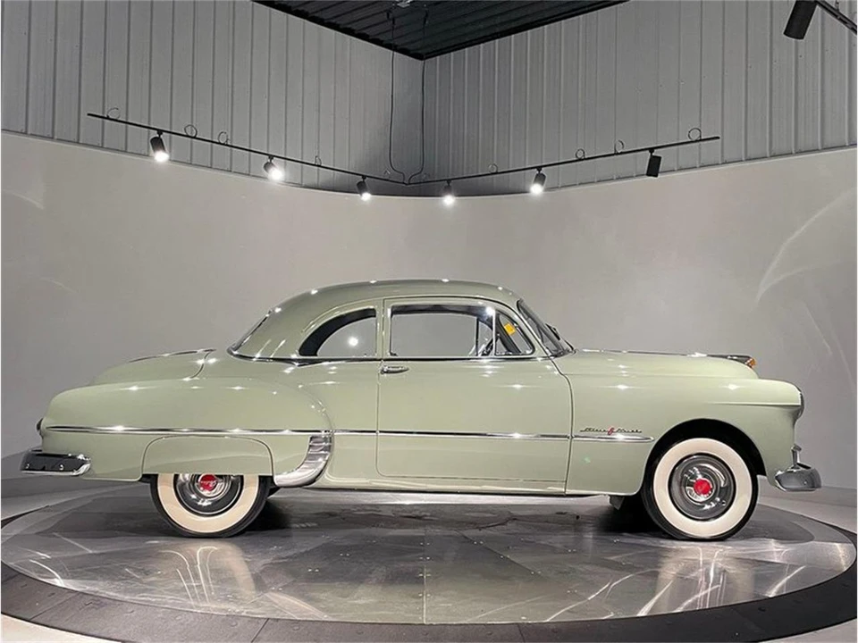 1949 Pontiac Chieftain - Image 3 of 31