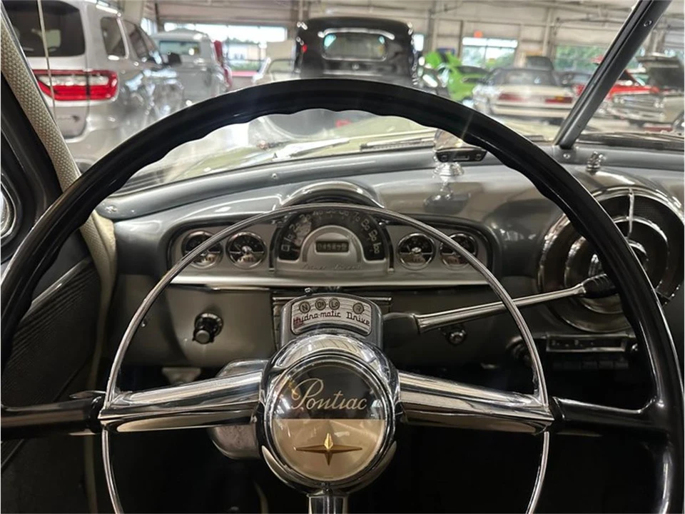 1949 Pontiac Chieftain - Image 22 of 31