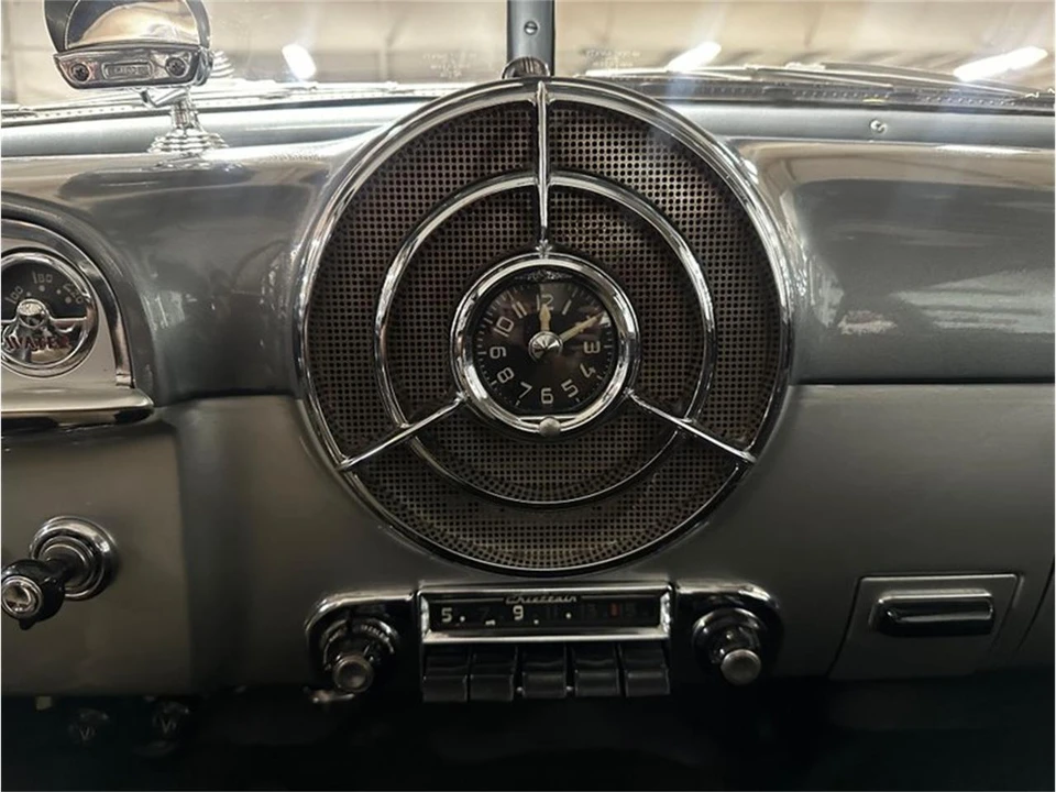 1949 Pontiac Chieftain - Image 24 of 31