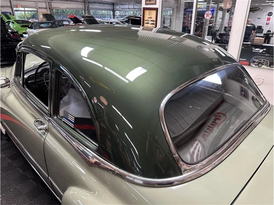 1949 Pontiac Chieftain - Image 30 of 31