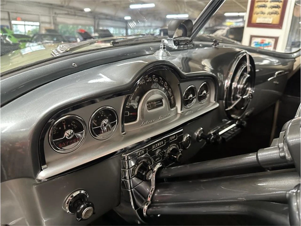 1949 Pontiac Chieftain - Image 28 of 31