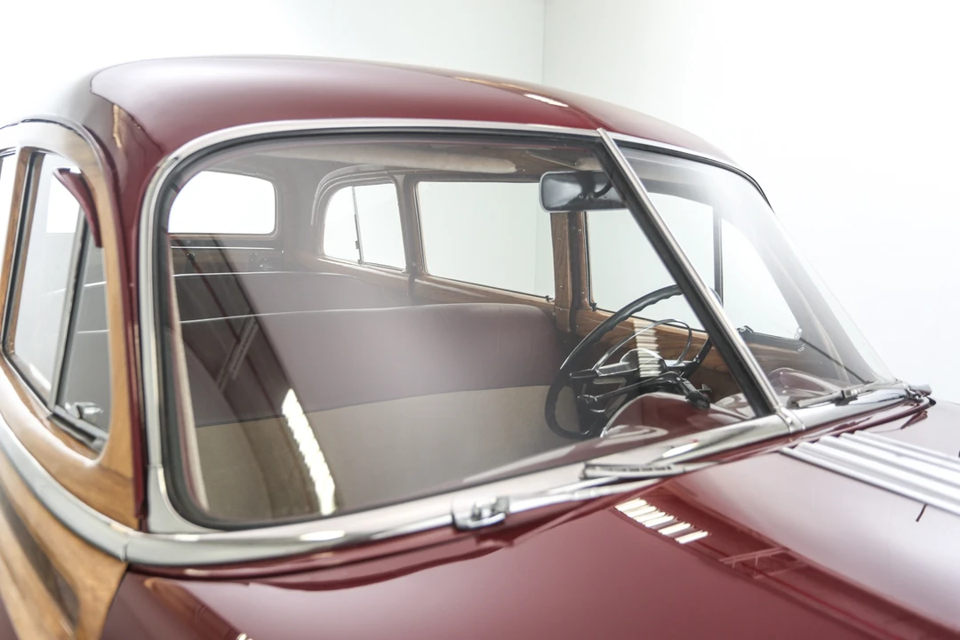 1949 Pontiac Chieftain - Image 26 of 31