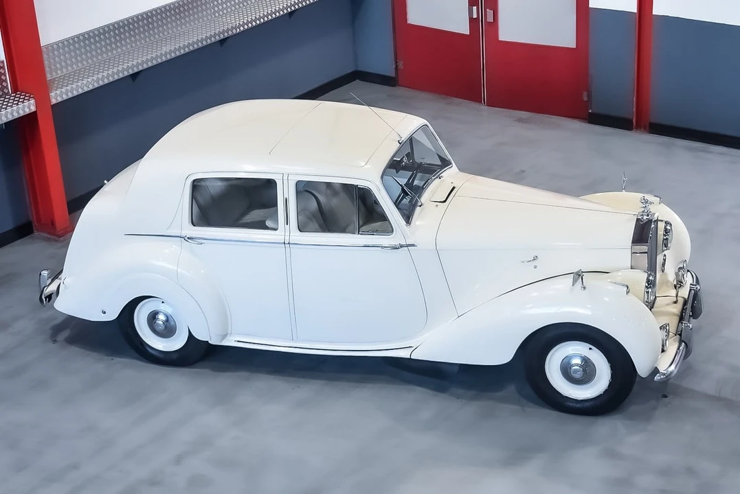 1949 Rolls-Royce Silver Dawn - Image 12 of 30