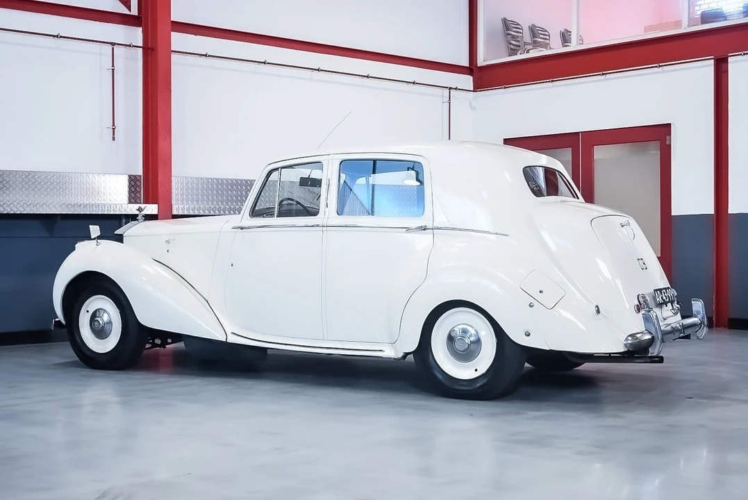 1949 Rolls-Royce Silver Dawn - Image 16 of 30
