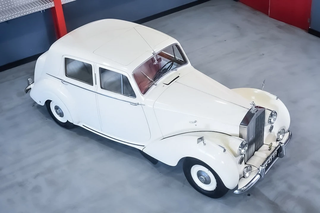1949 Rolls-Royce Silver Dawn - Image 11 of 30